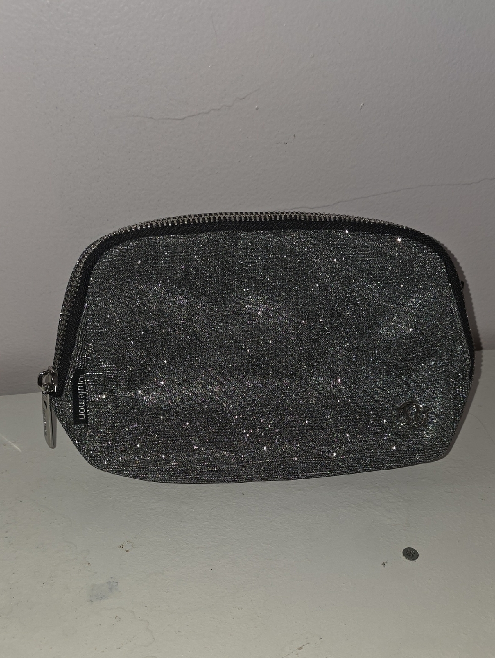 Lululemon EBB Silver Glitter 1L NWT Adjustable Strap
